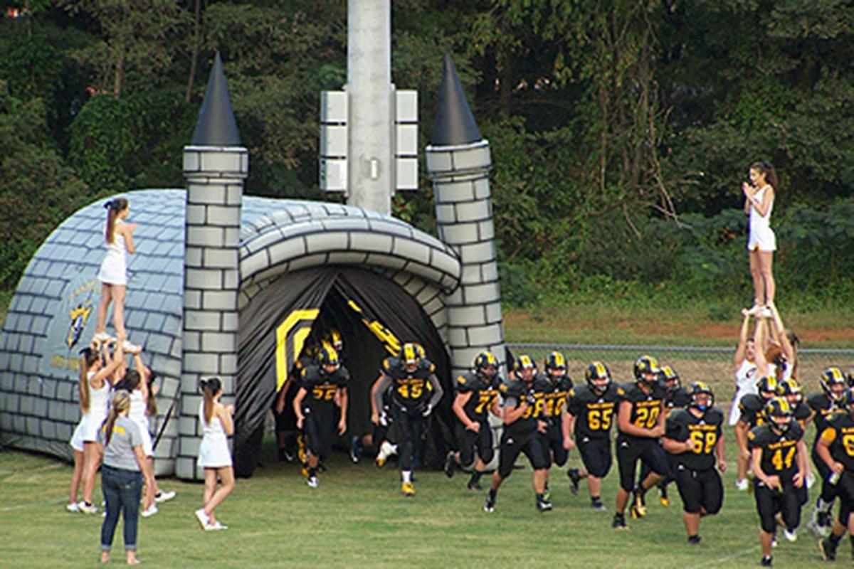 Chuckey Doak High School Inflatable Tunnel