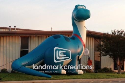 Clayton Home's Inflatable Dinosaur at Manufactured Homes Retail Location